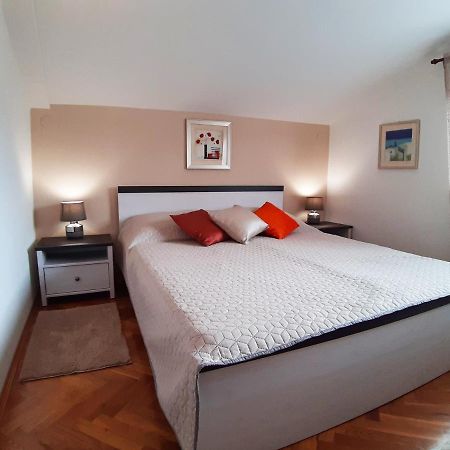Apartments Zrinka 793 ポレッチ エクステリア 写真