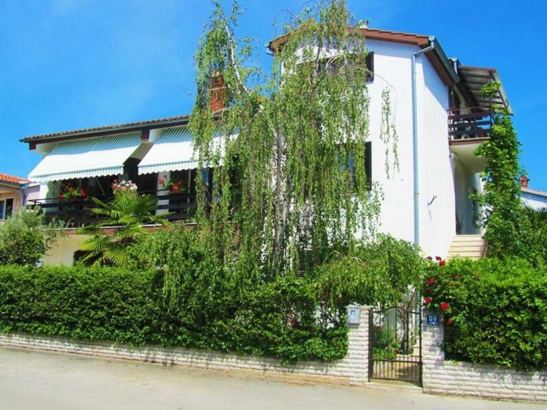 Apartments Zrinka 793 ポレッチ エクステリア 写真